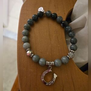 Tjazelle Limited Edition Green And Silver Beaded Bracelet with Horseshoe Charm